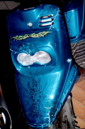 scoot candy 1.jpg (17835 octets)